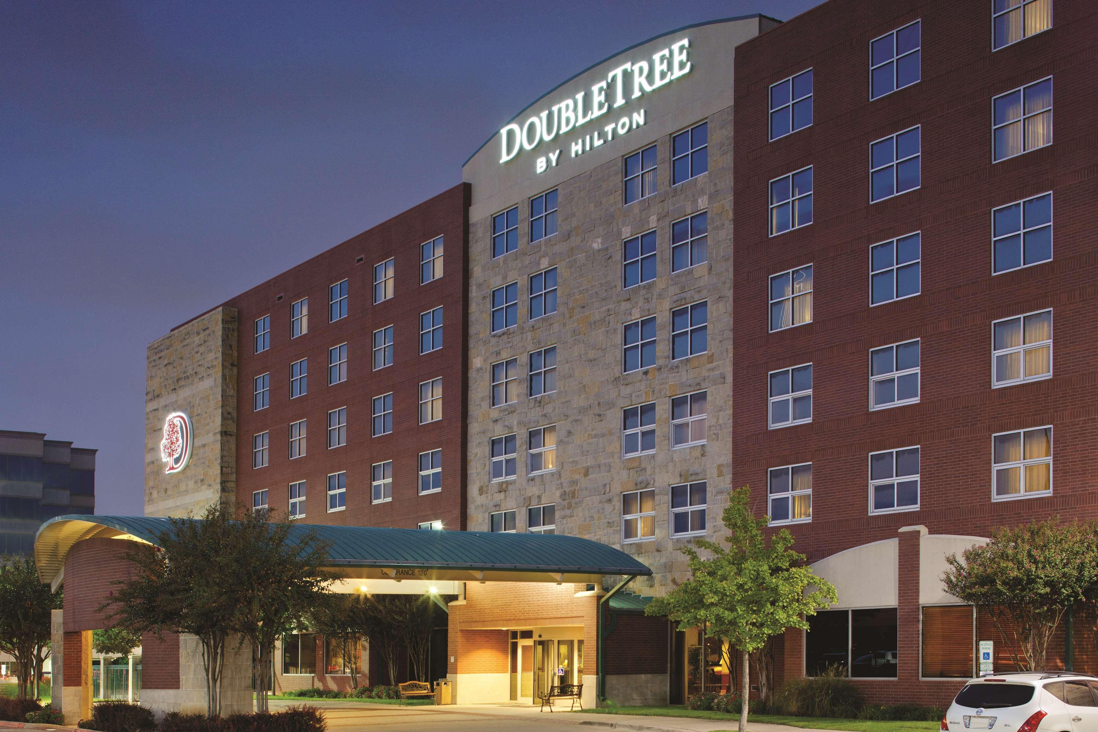 Doubletree By Hilton Dallas-Фармерс-Бранч Экстерьер фото