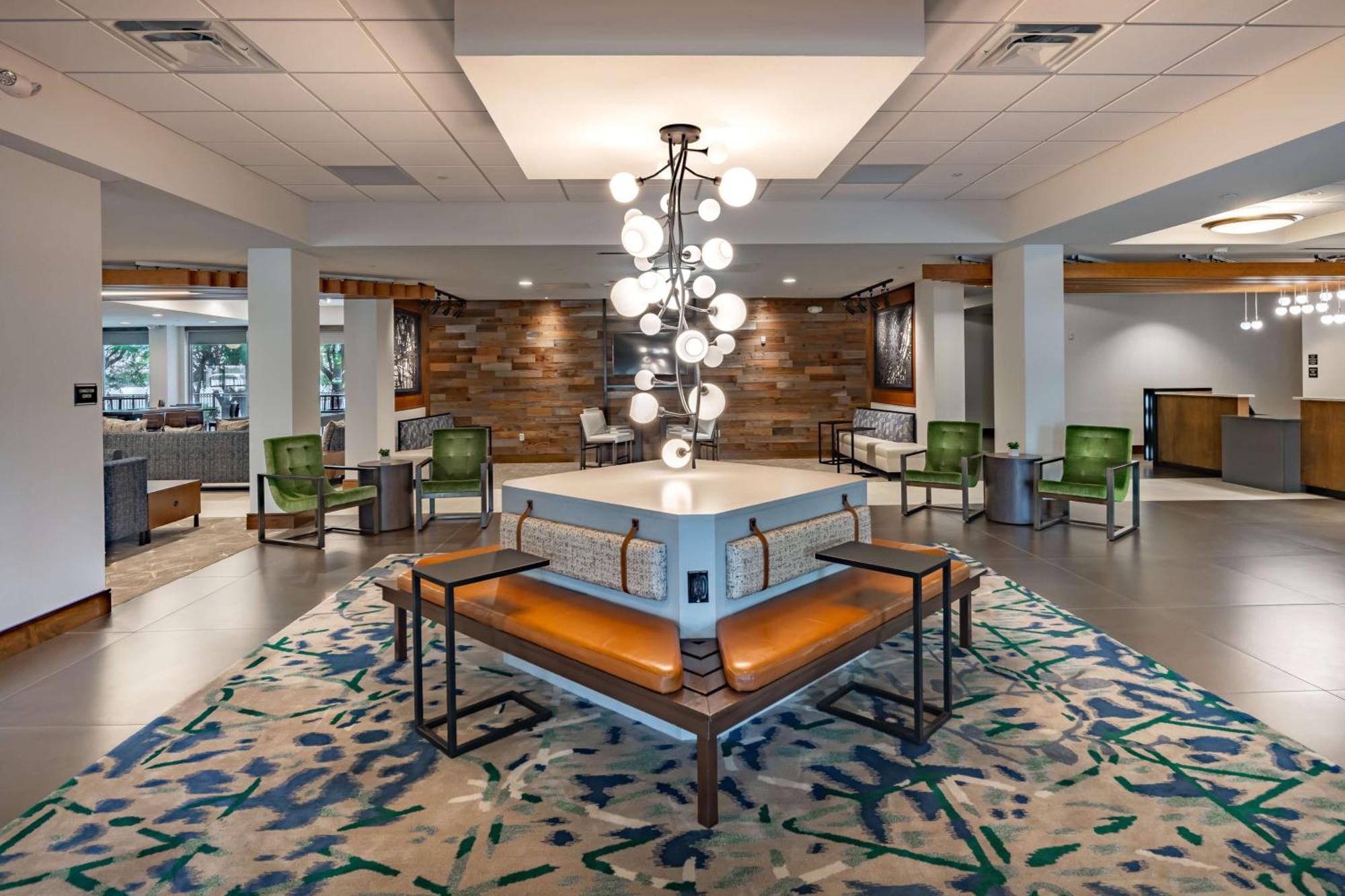 Doubletree By Hilton Dallas-Фармерс-Бранч Экстерьер фото