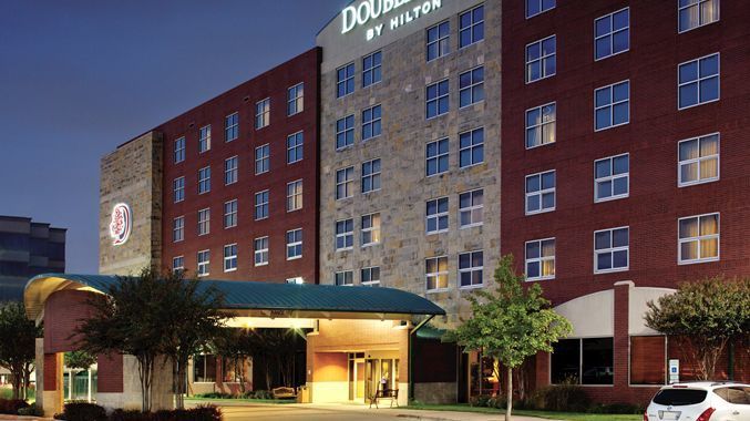 Doubletree By Hilton Dallas-Фармерс-Бранч Экстерьер фото